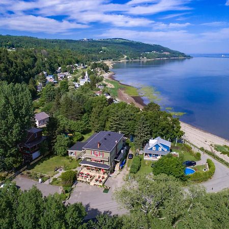 Auberge De La Rive De Charlevoix - Auberge De Jeunesse Familiale Pour Voyageurs De Tous Ages Saint-Joseph-de-la-Rive Exteriör bild